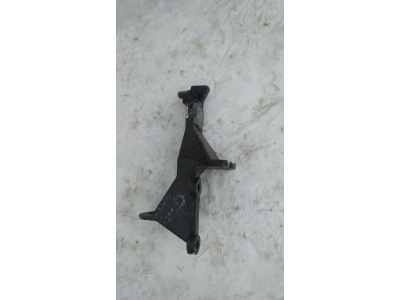 Кронштейн торсиона кабины (левый) SH SHAANXI / Shacman (ШАНКСИ / Шакман) 81.41720.6061 фото 1 Пермь