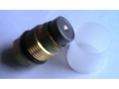 Клапан обратки на рампу F FAW (ФАВ)  для самосвала фото 1 Пермь