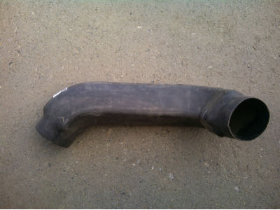 Воздуховод к воздушному фильтру H3 HOWO (ХОВО) WG9725190142 фото 1 Пермь