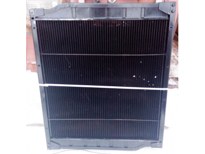 Радиатор (медь) маленький 6х4 H HOWO (ХОВО) WG9725530010 фото 1 Пермь